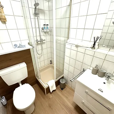 아파트 Gemuetliches Im Bayerwald Pool Sauna Netflix *